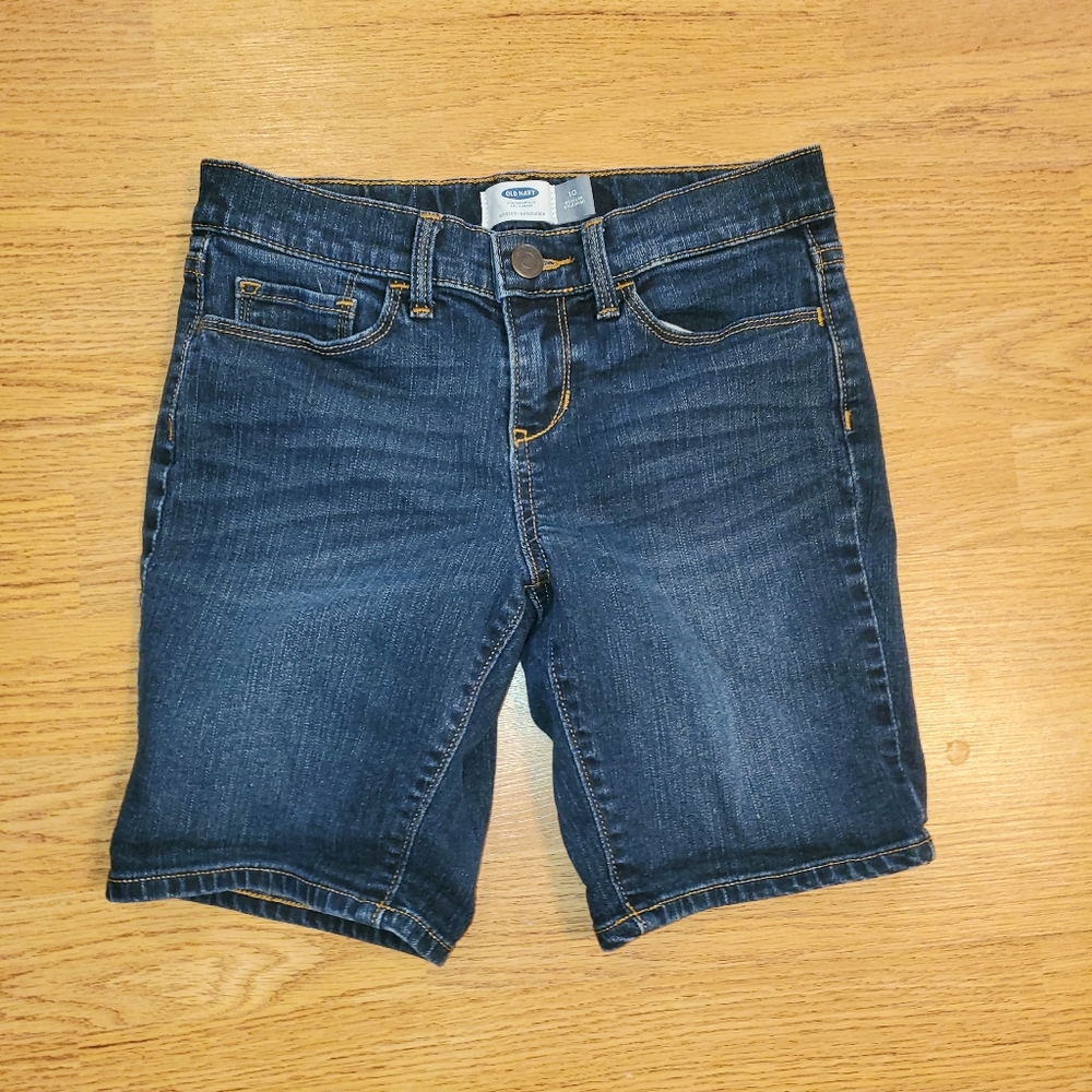 Old Navy Denim Shorts- Size 10- Like new!